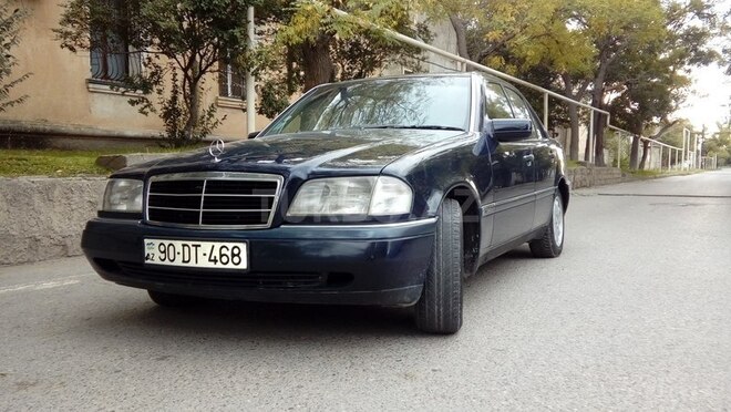 Mercedes C 180 1995, 533,000 km - 1.8 l - Sumqayıt