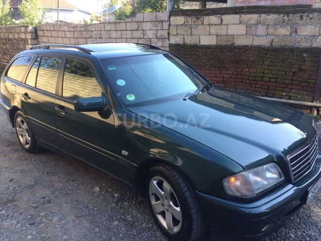 Mercedes C 220 1999, 502,000 km - 2.2 л - Lənkəran