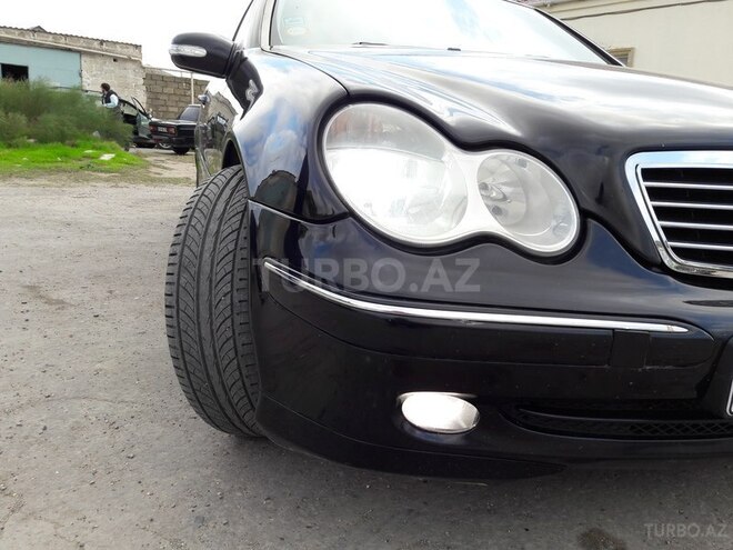 Mercedes C 180 2003, 195,000 km - 1.8 l - Bakı