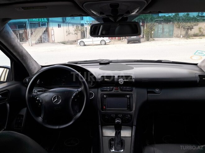 Mercedes C 180 2003, 195,000 km - 1.8 l - Bakı