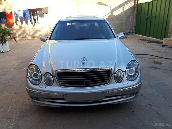Mercedes E 320 2003, 250,000 km - 3.2 l - Bakı