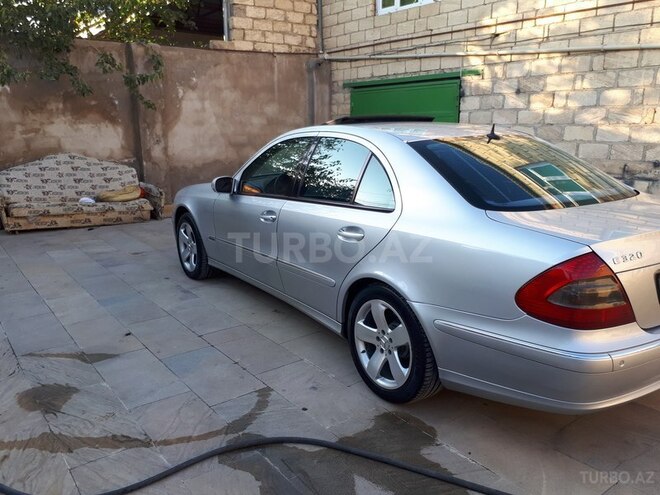 Mercedes E 320 2003, 250,000 km - 3.2 l - Bakı