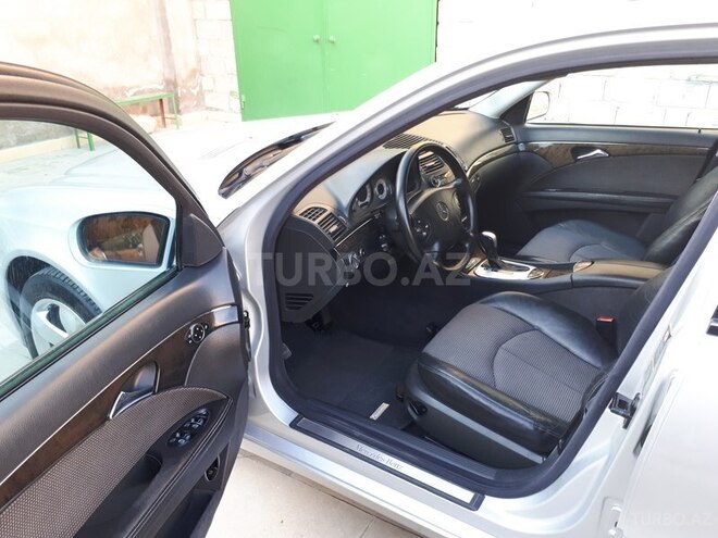 Mercedes E 320 2003, 250,000 km - 3.2 l - Bakı
