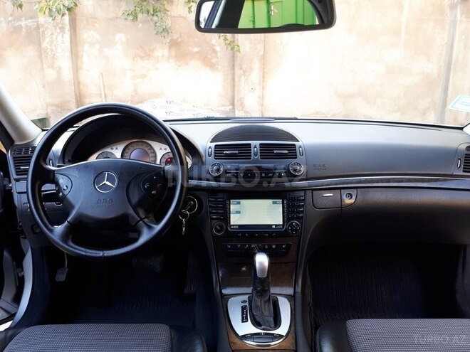 Mercedes E 320 2003, 250,000 km - 3.2 l - Bakı