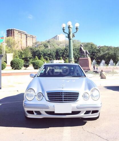 Mercedes E 240 2001, 179,000 km - 2.6 л - Bakı