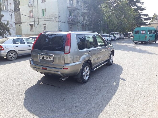 Nissan X-Trail 2002, 143,000 km - 2.0 l - Gəncə