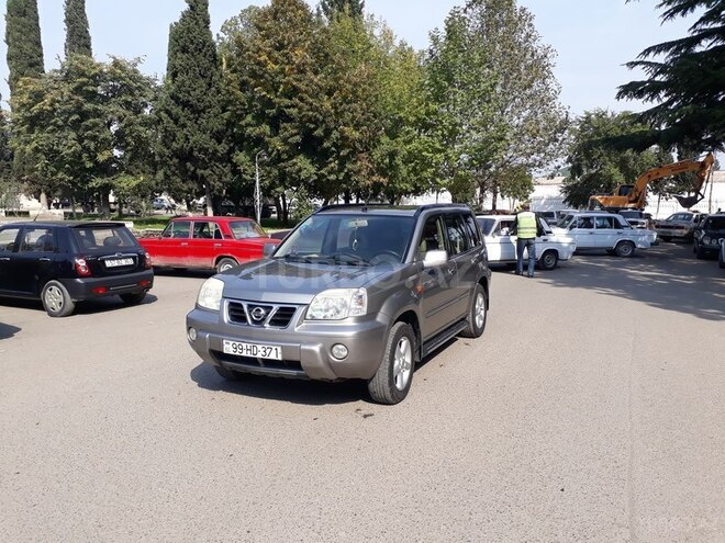 Nissan X-Trail 2002, 143,000 km - 2.0 l - Gəncə