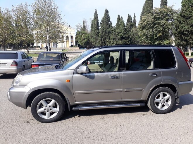 Nissan X-Trail 2002, 143,000 km - 2.0 l - Gəncə