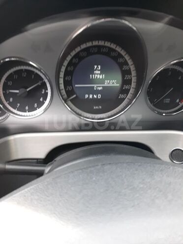Mercedes E 220 2010, 118,000 km - 2.2 l - Bakı