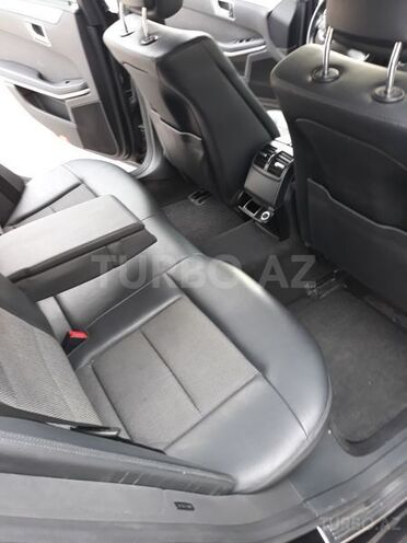 Mercedes E 220 2010, 118,000 km - 2.2 l - Bakı