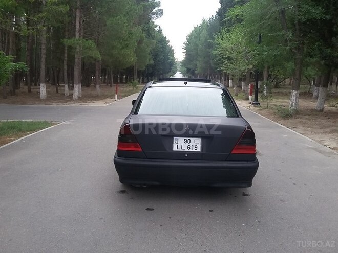 Mercedes C 230 2000, 328,893 km - 2.3 л - Sumqayıt