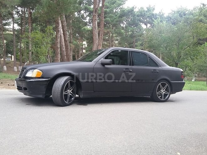 Mercedes C 230 2000, 328,893 km - 2.3 л - Sumqayıt