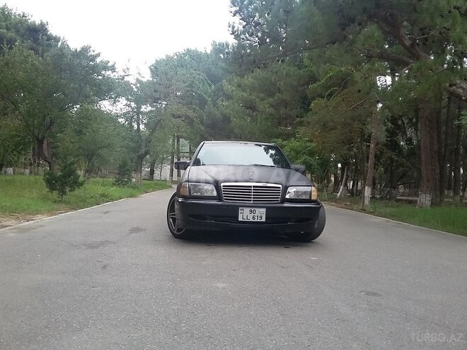 Mercedes C 230 2000, 328,893 km - 2.3 л - Sumqayıt