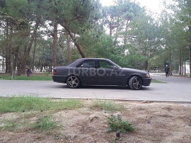 Mercedes C 230 2000, 328,893 km - 2.3 л - Sumqayıt