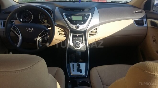 Hyundai Elantra 2011, 87,000 km - 1.8 л - Bakı