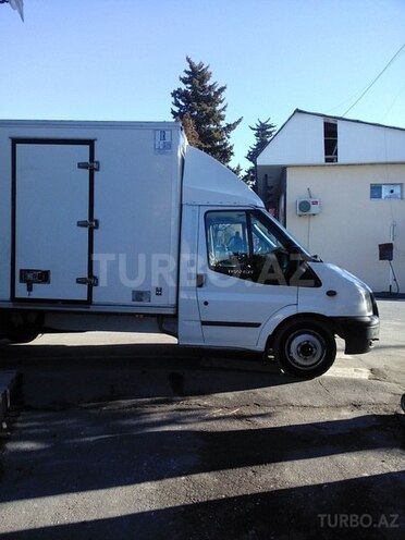 Ford Transit 2006, 210,000 km - 2.4 l - Qax