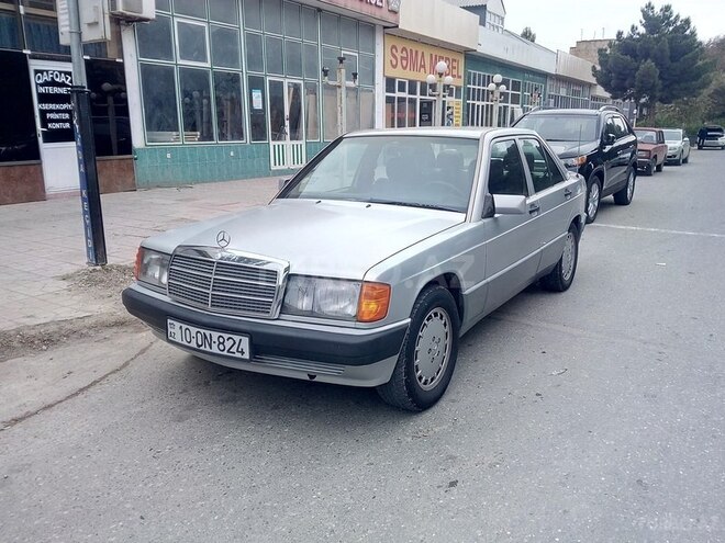 Mercedes 190 1992, 258,000 km - 2.0 l - Sumqayıt