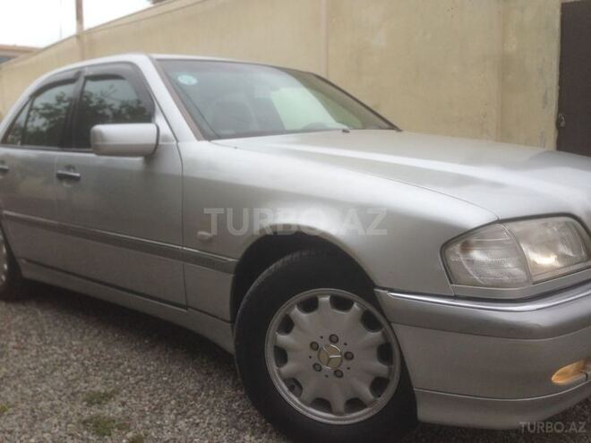 Mercedes C 240 1998, 290,000 km - 2.4 л - Bakı