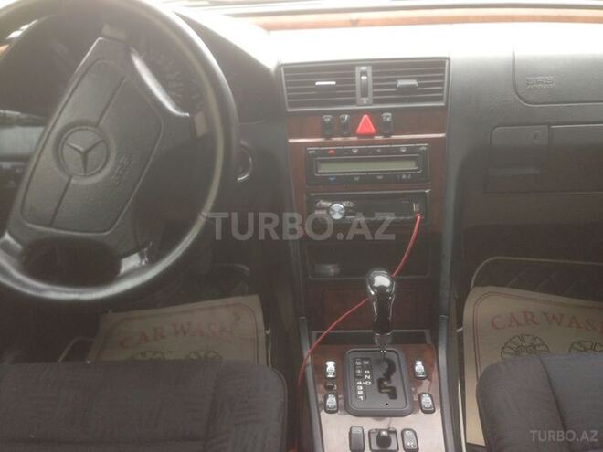 Mercedes C 240 1998, 290,000 km - 2.4 л - Bakı