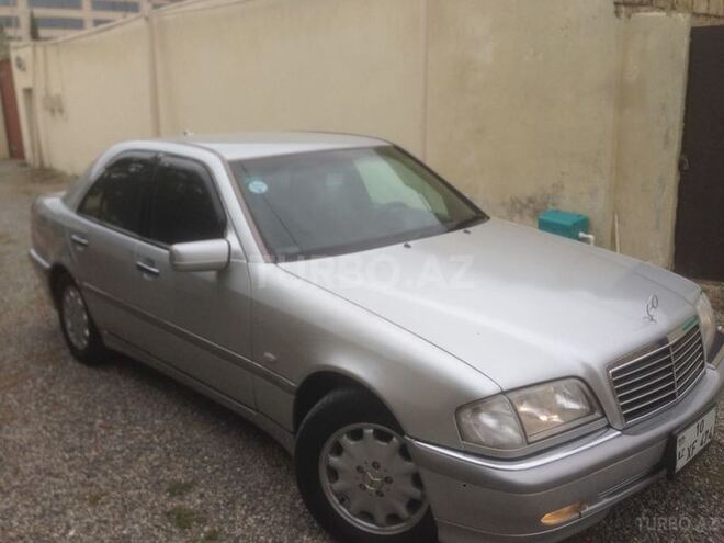 Mercedes C 240 1998, 290,000 km - 2.4 л - Bakı