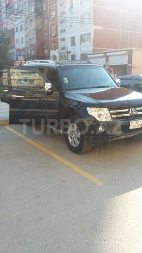 Mitsubishi Pajero 2008, 148,000 km - 3.0 l - Bakı