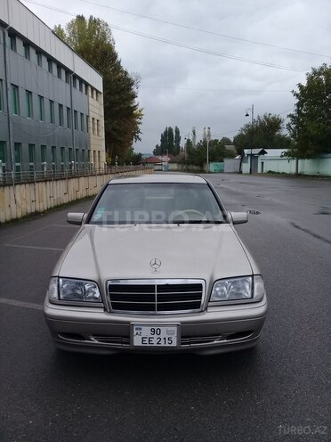 Mercedes C 230 1998, 240,000 km - 2.3 l - İsmayıllı