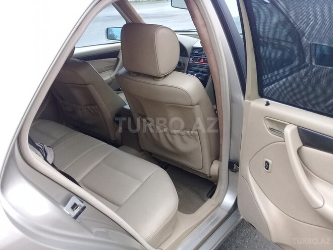 Mercedes C 230 1998, 240,000 km - 2.3 l - İsmayıllı