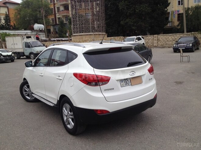 Hyundai ix35 2012, 108,000 km - 2.0 l - Bakı