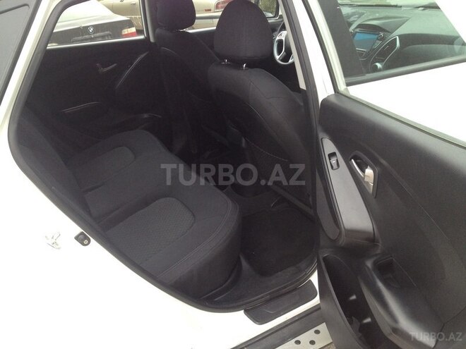 Hyundai ix35 2012, 108,000 km - 2.0 l - Bakı
