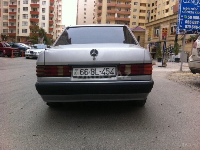 Mercedes 190 1991, 263,000 km - 2.0 л - Bakı