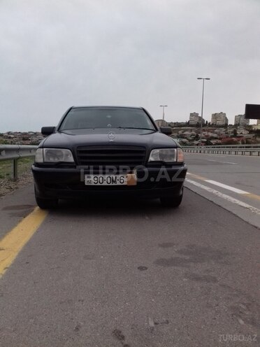 Mercedes C 220 1999, 358,000 km - 0.2 l - Bakı
