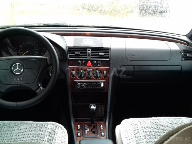 Mercedes C 220 1999, 358,000 km - 0.2 l - Bakı