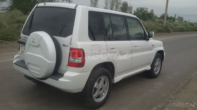 Mitsubishi Pajero io 2000, 160,000 km - 2.0 l - İmişli