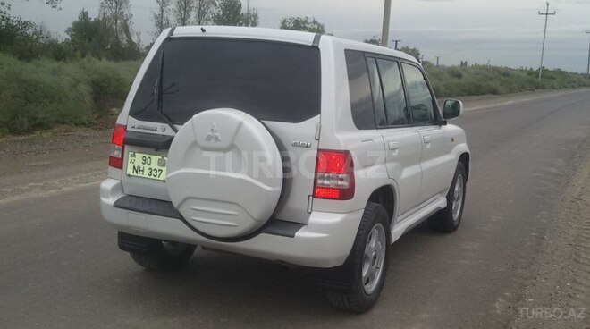 Mitsubishi Pajero io 2000, 160,000 km - 2.0 l - İmişli