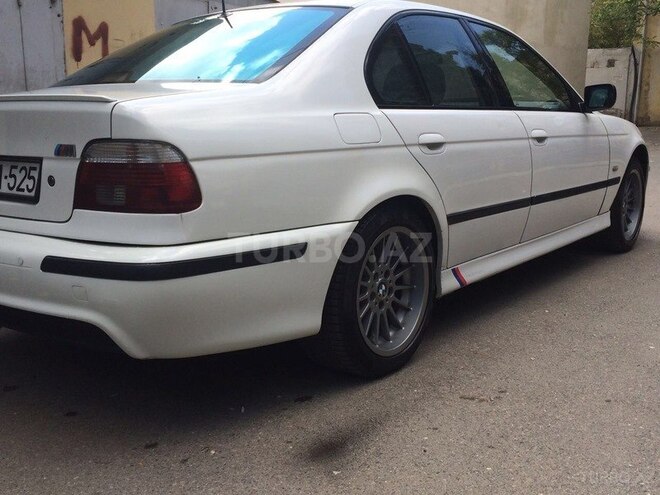 BMW 525 2002, 200,000 km - 2.5 l - Bakı