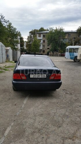 Mercedes E 230 1997, 230,000 km - 2.3 l - Mingəçevir