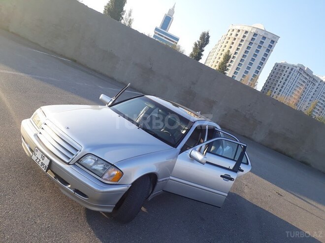 Mercedes C 280 1999, 190,000 km - 2.8 l - Bakı