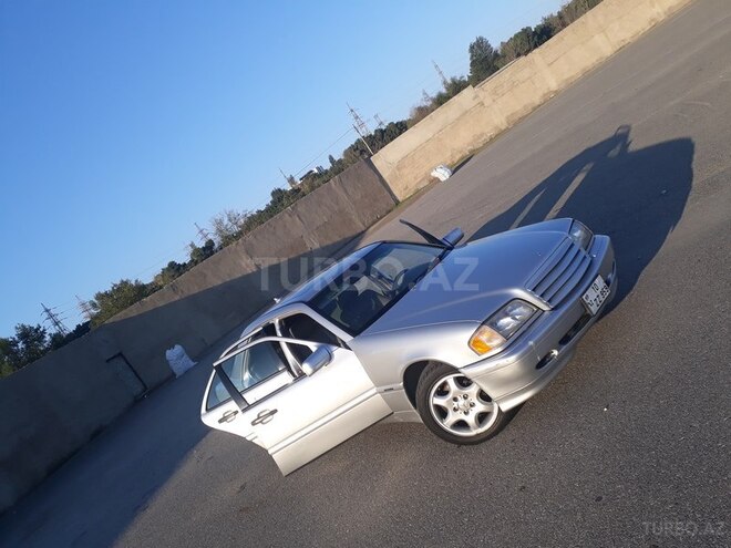 Mercedes C 280 1999, 190,000 km - 2.8 l - Bakı