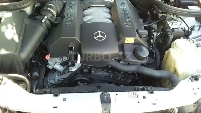 Mercedes E 240 1999, 250,000 km - 2.4 l - Bakı