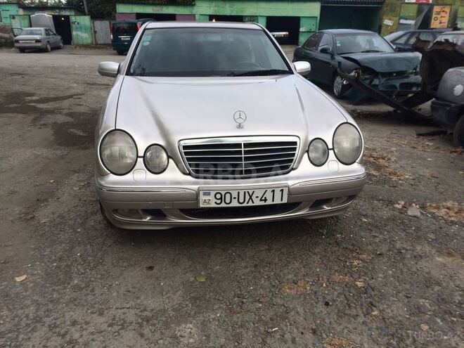 Mercedes E 260 2002, 190,900 km - 2.6 л - Qəbələ