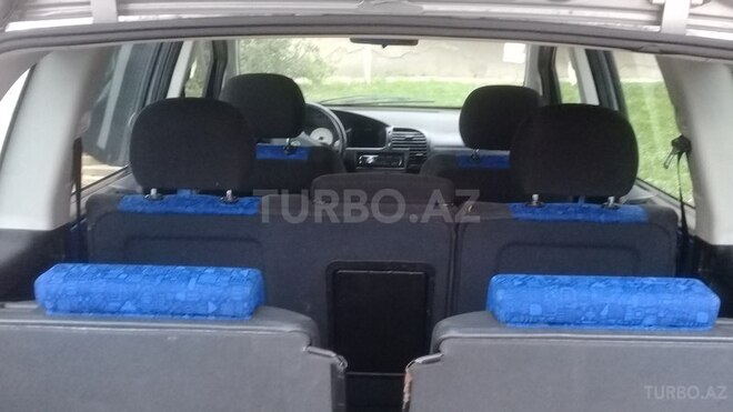 Opel Zafira 2000, 3,885,645 km - 0.2 l - Beyləqan