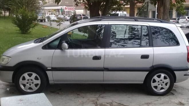 Opel Zafira 2000, 3,885,645 km - 0.2 l - Beyləqan