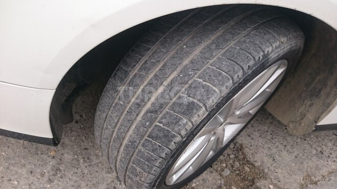 Volkswagen Passat 2006, 247,000 km - 2.0 l - Bakı