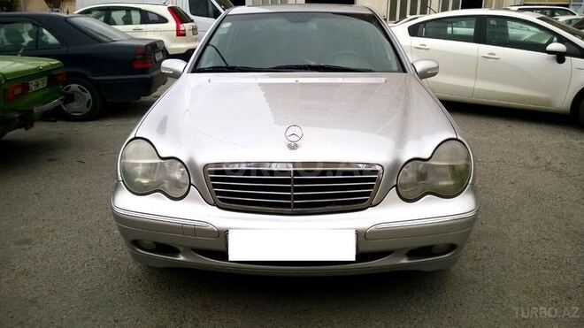 Mercedes C 200 2001, 298,887 km - 2.0 л - Bakı
