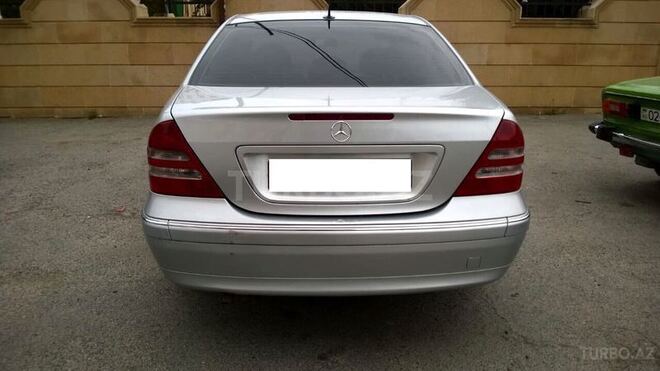 Mercedes C 200 2001, 298,887 km - 2.0 л - Bakı