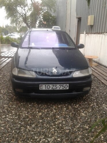 Renault Laguna 2001, 116,300 km - 2.0 l - Bakı