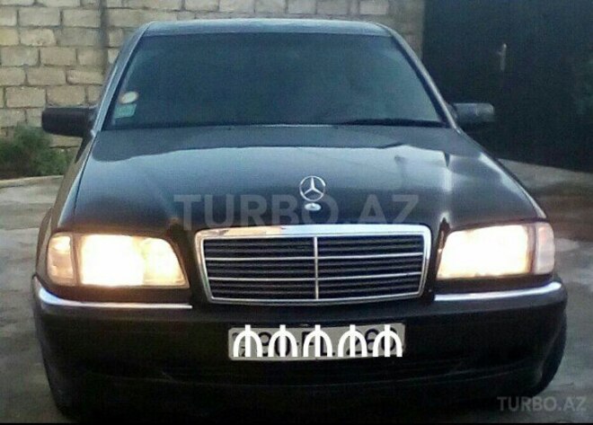 Mercedes C 200 1995, 400,000 km - 2.0 l - Bakı