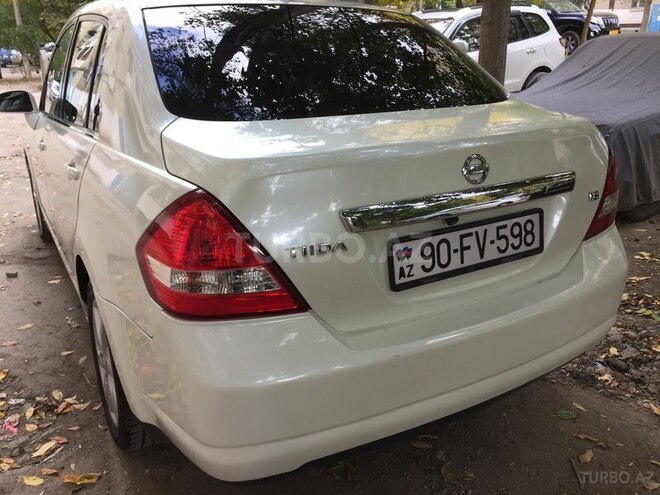 Nissan Tiida 2008, 97,000 km - 1.8 л - Bakı