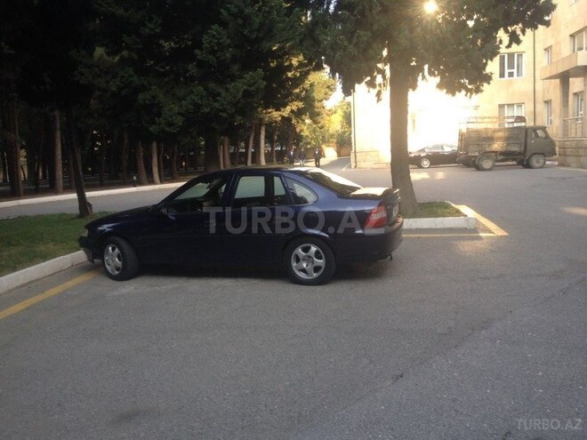 Opel Vectra 1998, 240,000 km - 1.6 l - Bakı