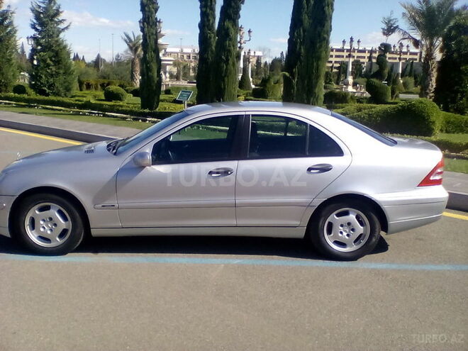 Mercedes C 200 2000, 143,000 km - 2.0 l - Gəncə